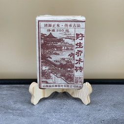 Шу Пуэр "Е Шен Цяо Му" - кирпич - 250 гр.