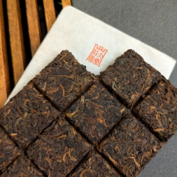 Шу Пуэр "Белый Лотос" шоколадка 2х100 гр.