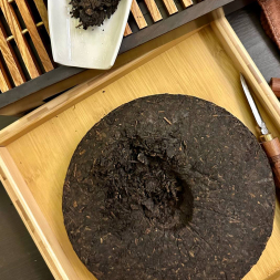 Шу Пуэр &amp;quot;Дракон Лао Ча Тоу&amp;quot; - блин 357 гр.