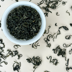 Мао Фэн Мин Цзянь Гао Шань