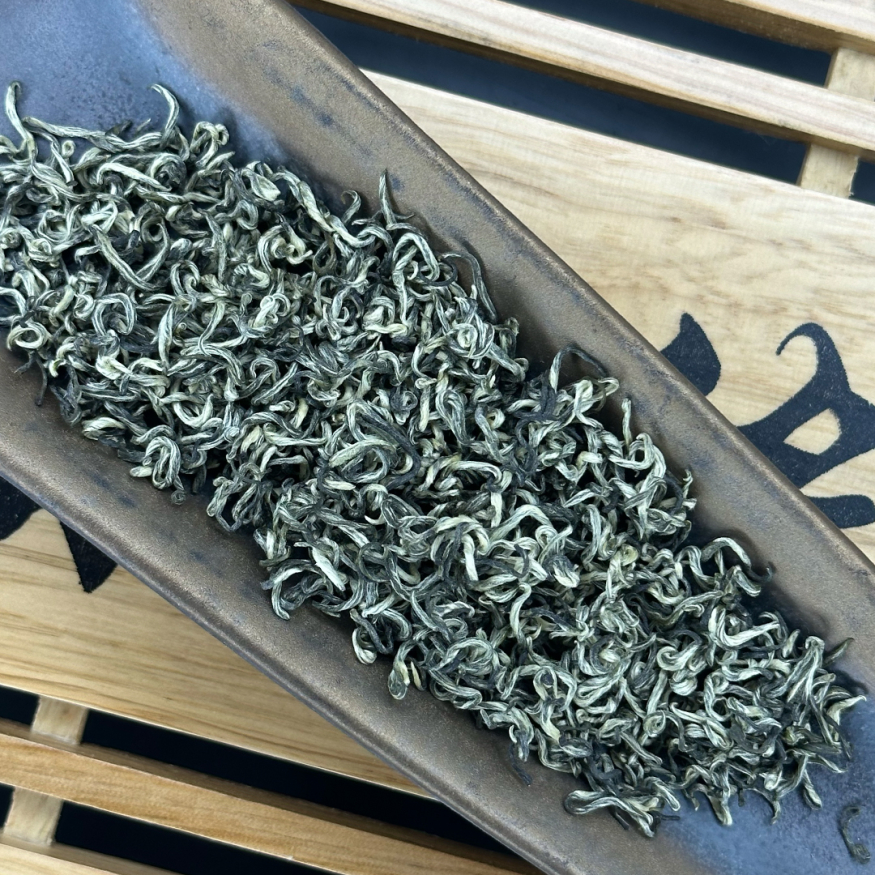 Би Ло Чунь Сяо Я