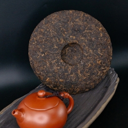 Шу Пуэр "Панда Инь Ян" - блин 357 гр.