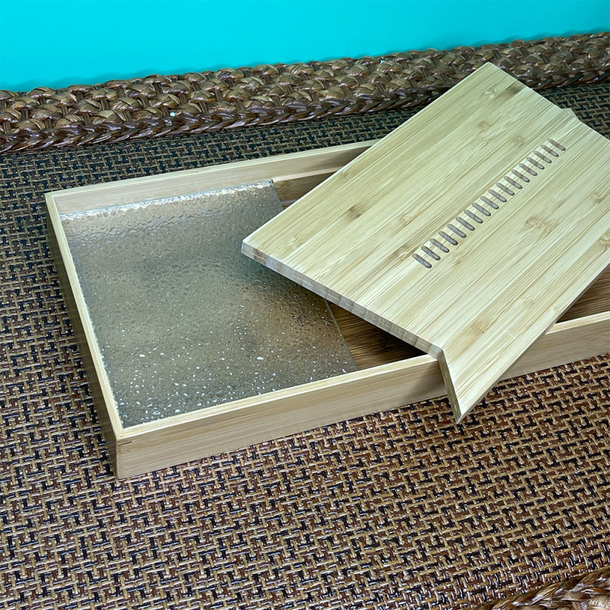 Чабань 38х18 см. ( светлая со стеклом )