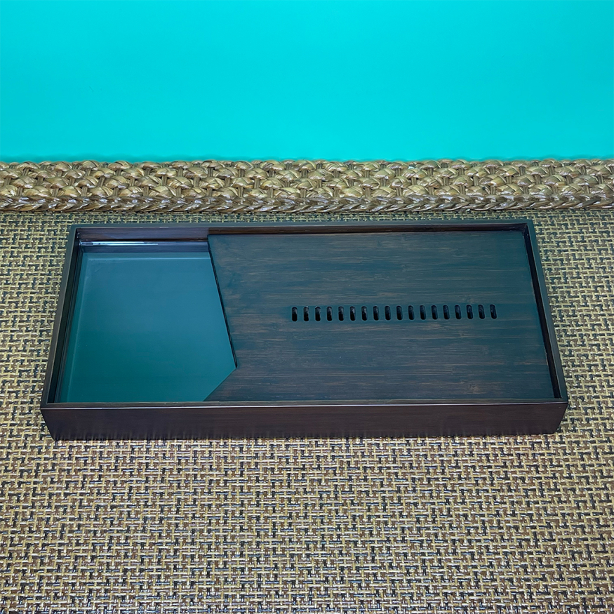 Чабань 38х18 см. ( темная со стеклом )