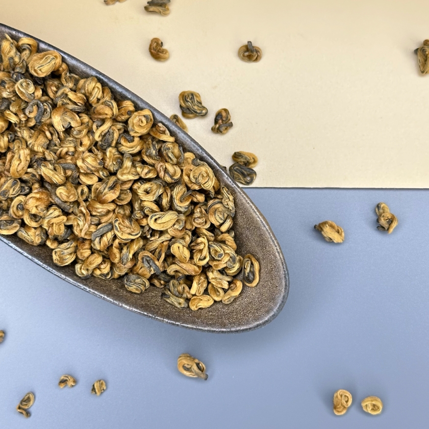 Дянь Хун Цзинь Луо