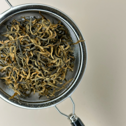 Цзинь Цзюнь Мей Тун Му Гуань