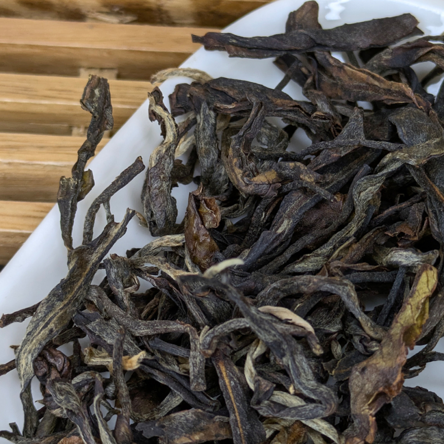 Е Шэн Гу Шу &amp;quot;Као Бай Ча&amp;quot;