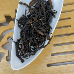 Дун Фан Мэй Жень &amp;quot;АА&amp;quot;