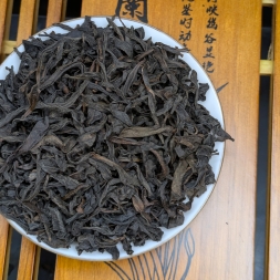 Шуй Цзинь Гуй Мэй Хуа Сян (Золотая Черепаха с ароматом Цветка Сливы)